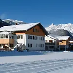 Hof Im Feld Апартаменты *