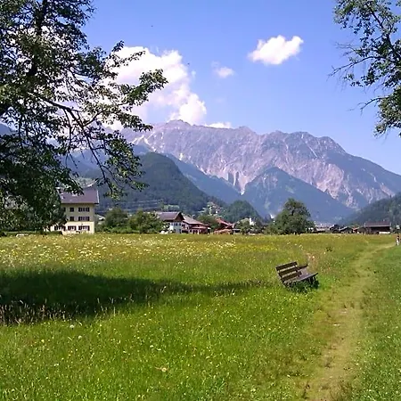 アパート Hof Im Feld *